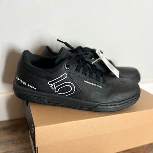 ADIDAS • Five Ten - Freerider Pro Mountain Bike Shoes